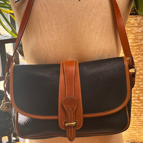 Vintage 1990's Dooney & Bourke Black All Weather Pebbled Leather Equestrian  Bag - Picture 1 of 15